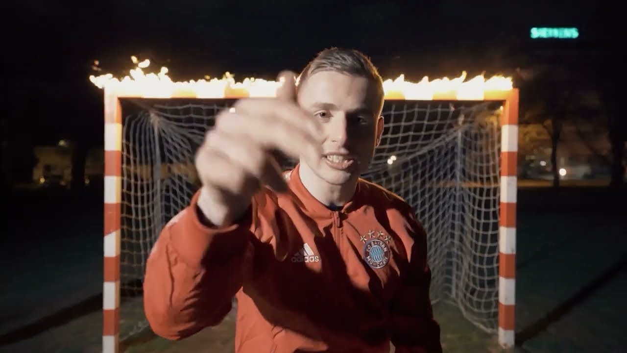 Znavca - Golden Boy (prod. Fryta Beatz)
