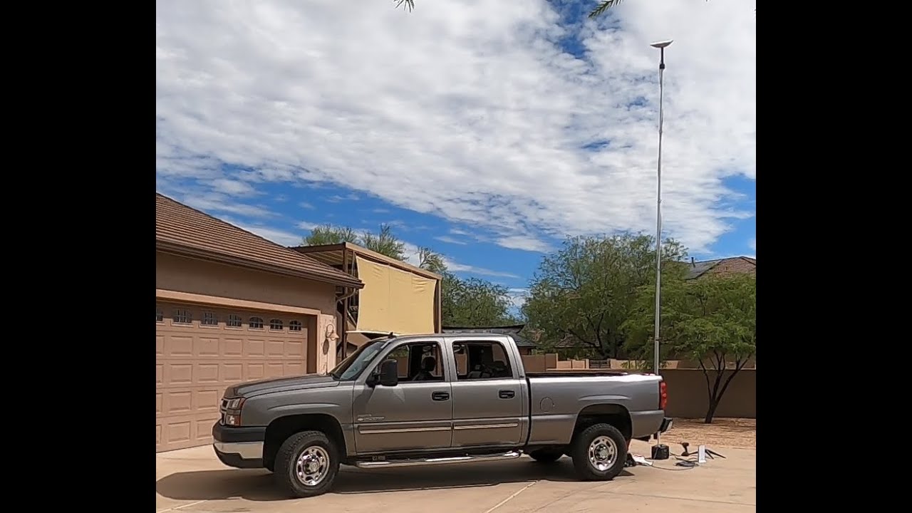My Starlink RV setup test - hitch mount flag pole with portable power station