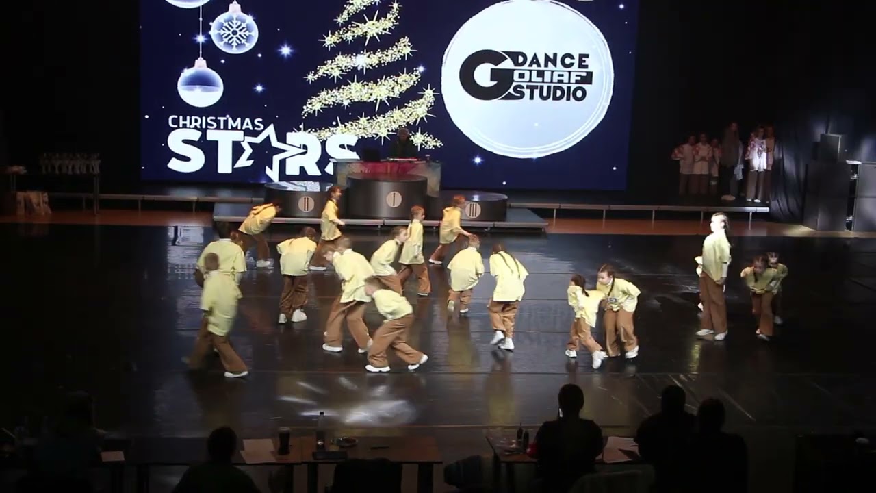 Чемпионат Christmas Stars 2022 хип-хоп формейшн дети Goliaf