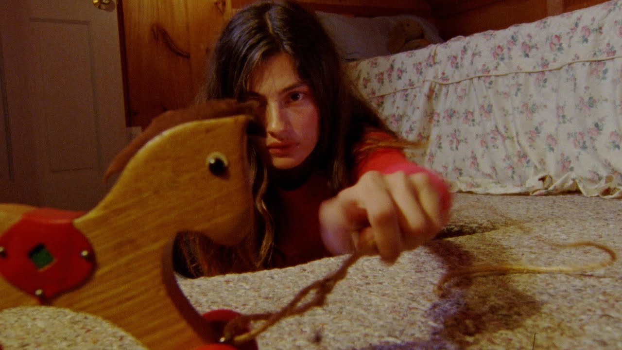 Diana Silvers - Airplane (Official Video)