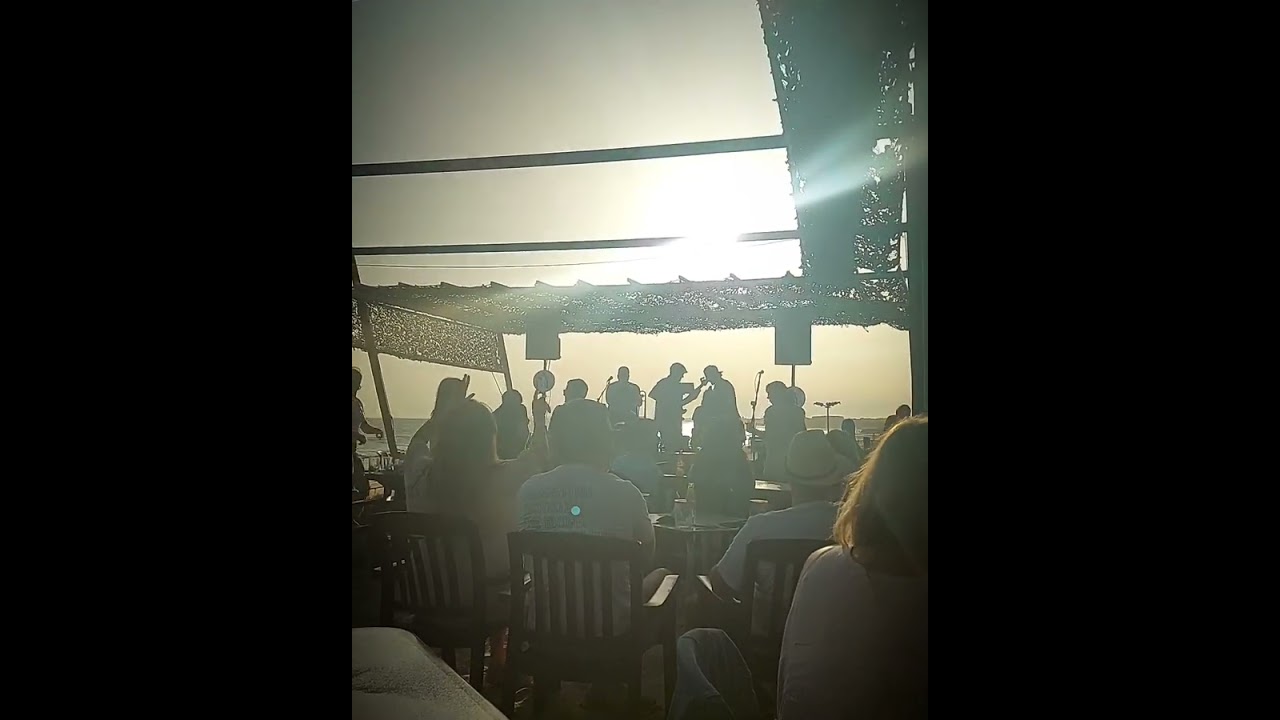 A la luz del Lorenzo (Los Delinqüentes) -    Versión Al son de Lola en directo