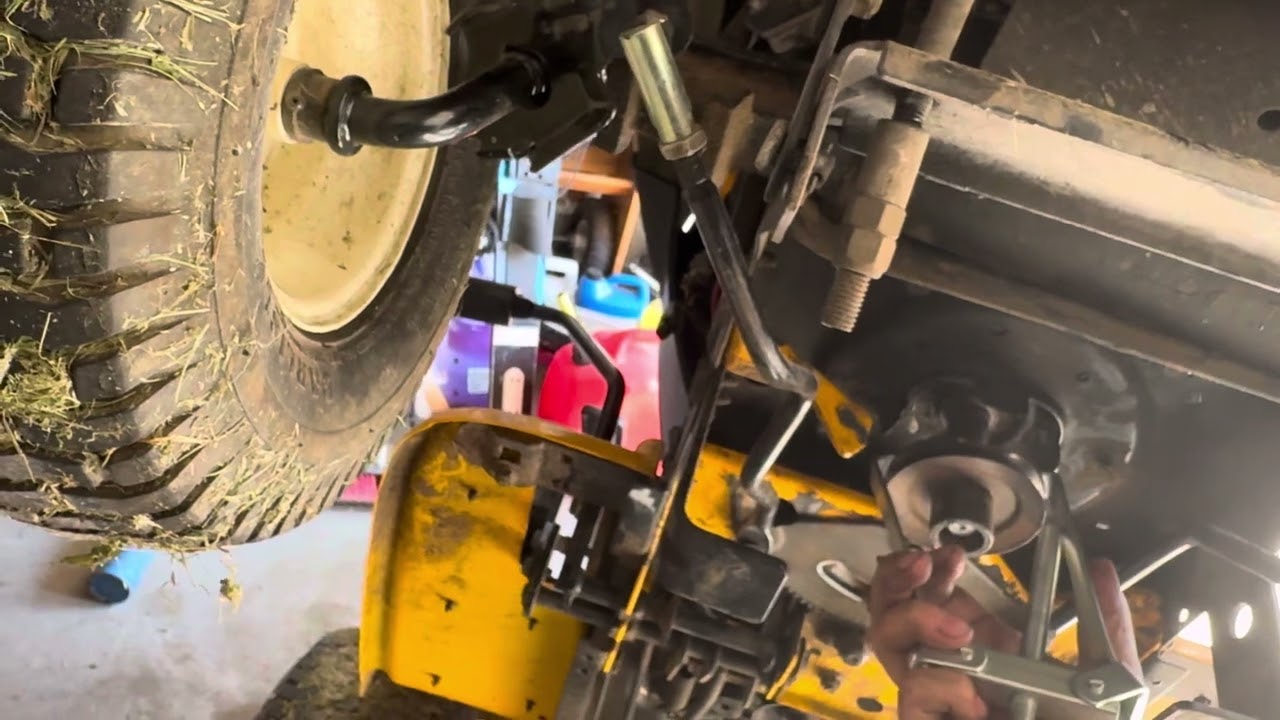 Cub Cadet Lawn Tractor LT drive belt replacement