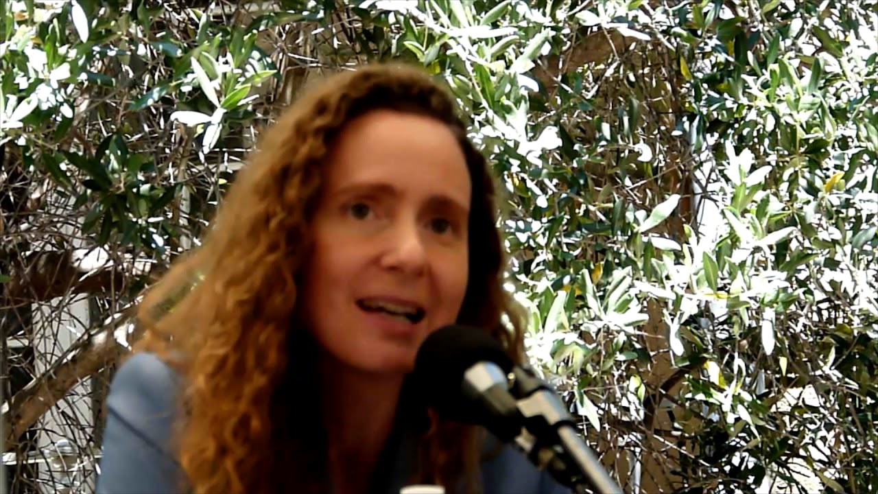 Mathilde Mathieu journaliste de Mediapart, UN TEMPS POUR CHANGER DE REGARD