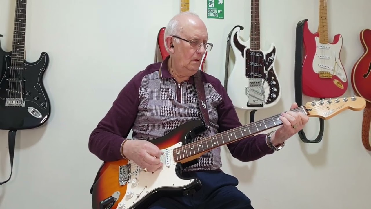 The Buddy Holly Medley 2 - Buddy Holly - Guitar Cover by Dave Monk