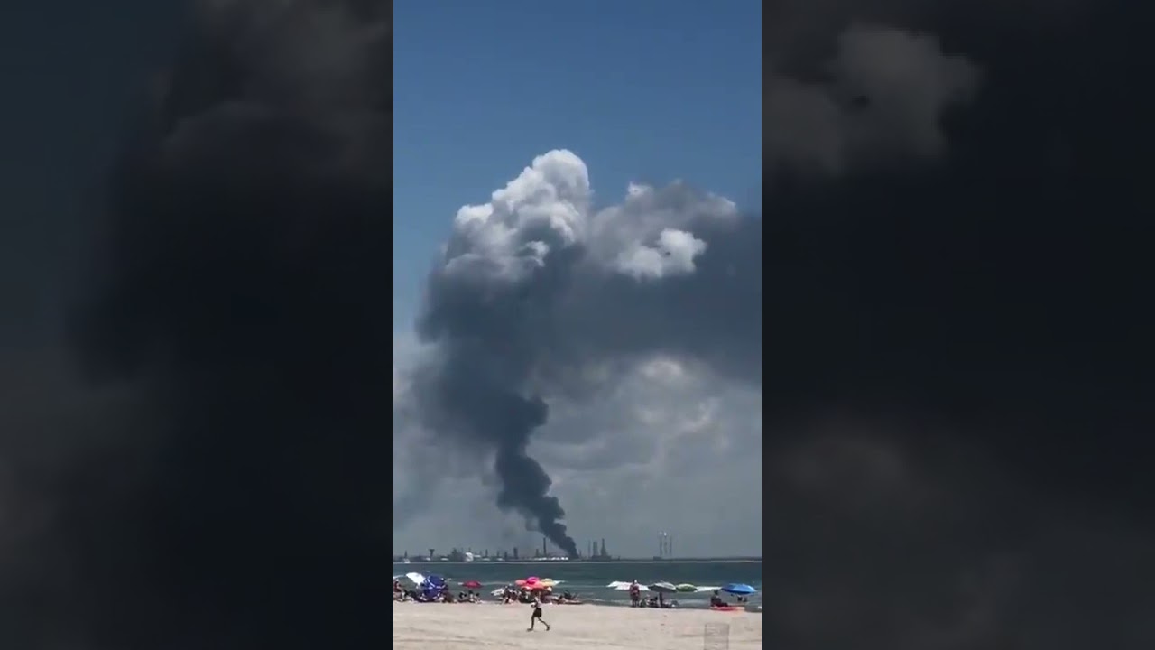 Explosion at Petromidia oil refinery Constanta Romania (Breaking news)