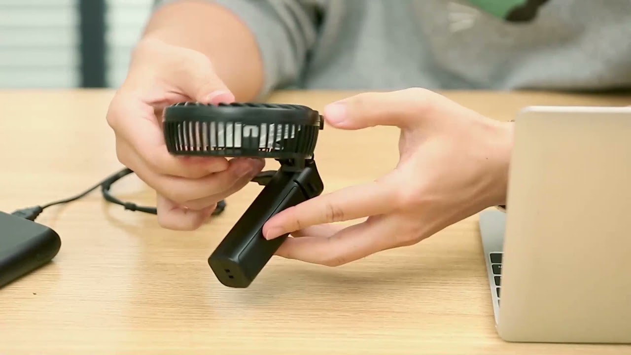 EasyAcc Classic 2600mAh Handheld Fan