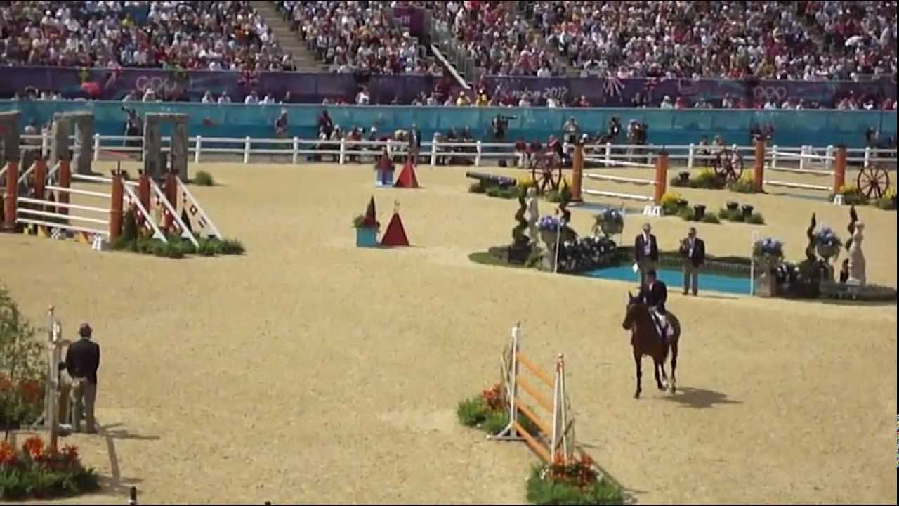Nick Skelton & Big Star - First round - London horse jumping Individual final