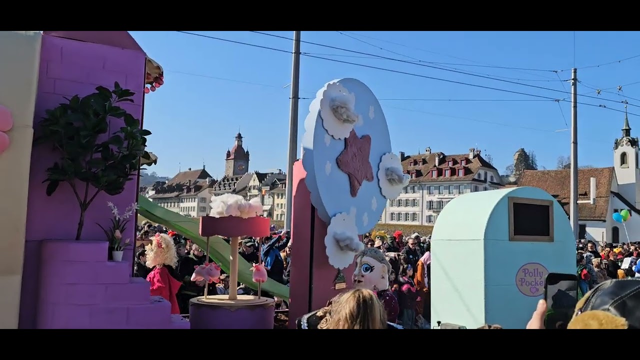 Luzerner Fasnacht 2025 Güdigsmäntig Fasnachtsumzug
