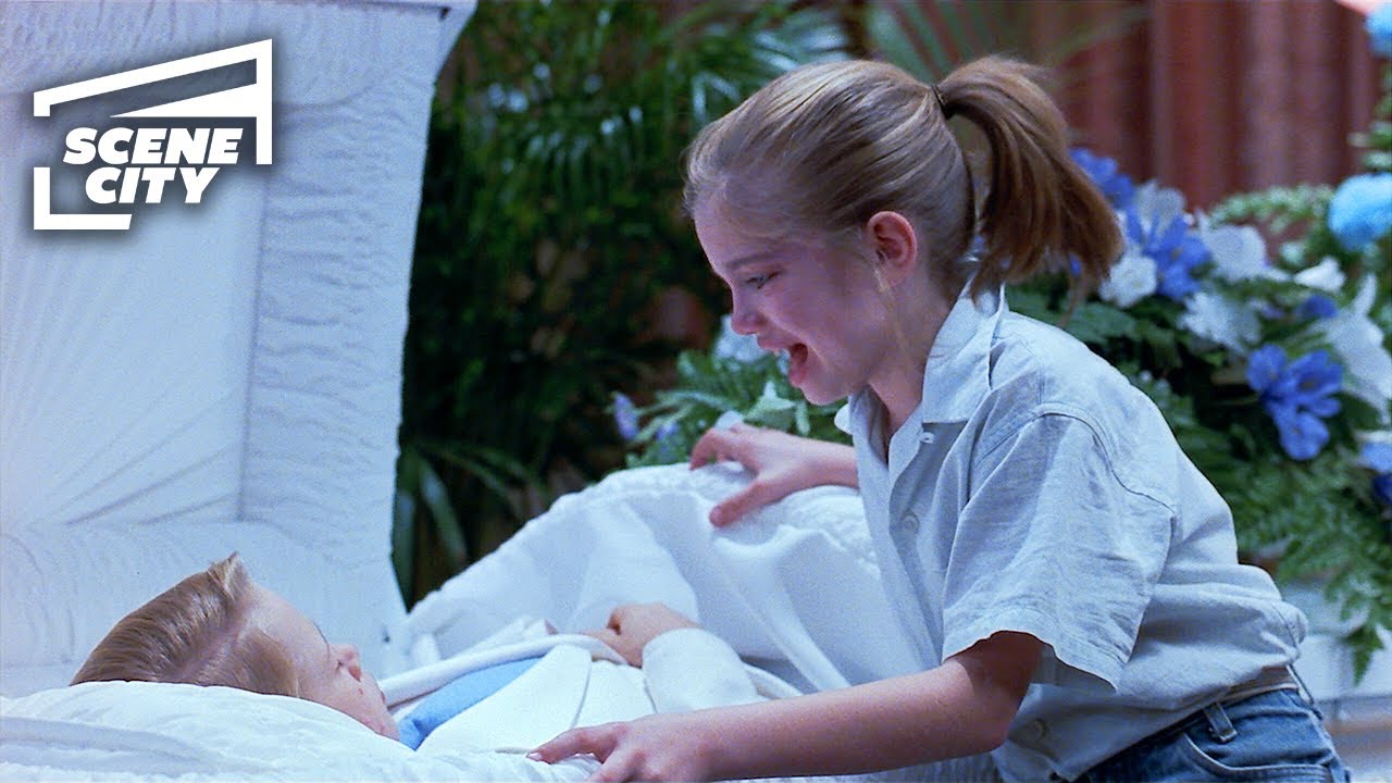My Girl: He Can't See Without His Glasses (Anna Chlumsky)