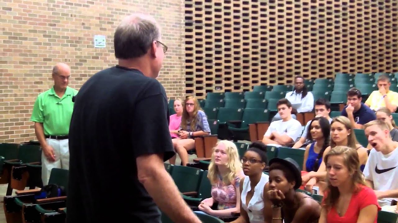 Creative Thinking? MSU Media Sandbox Students Play The Crazy Arrow Game!