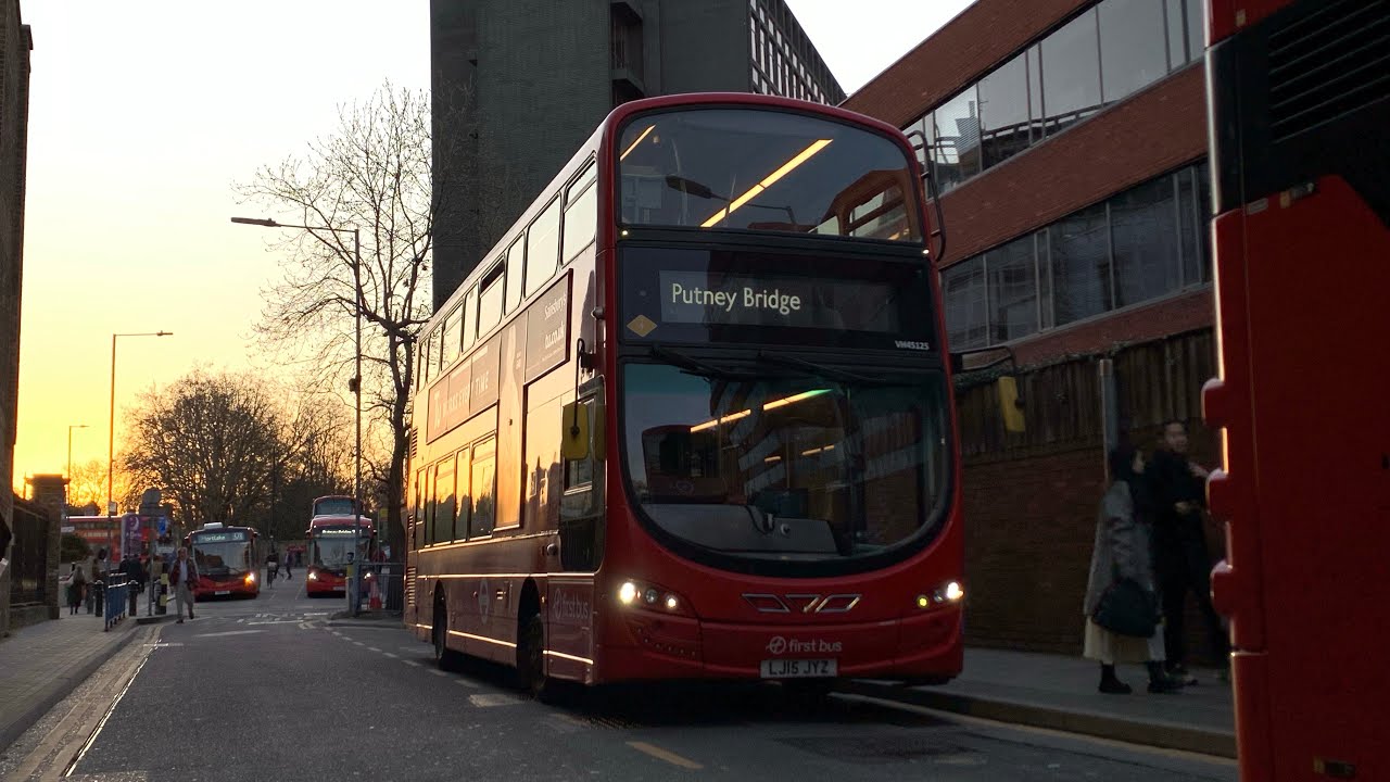 FRV: Bus Route 85 | Putney Bridge - Kingston (VH45125/LJ15JYZ)