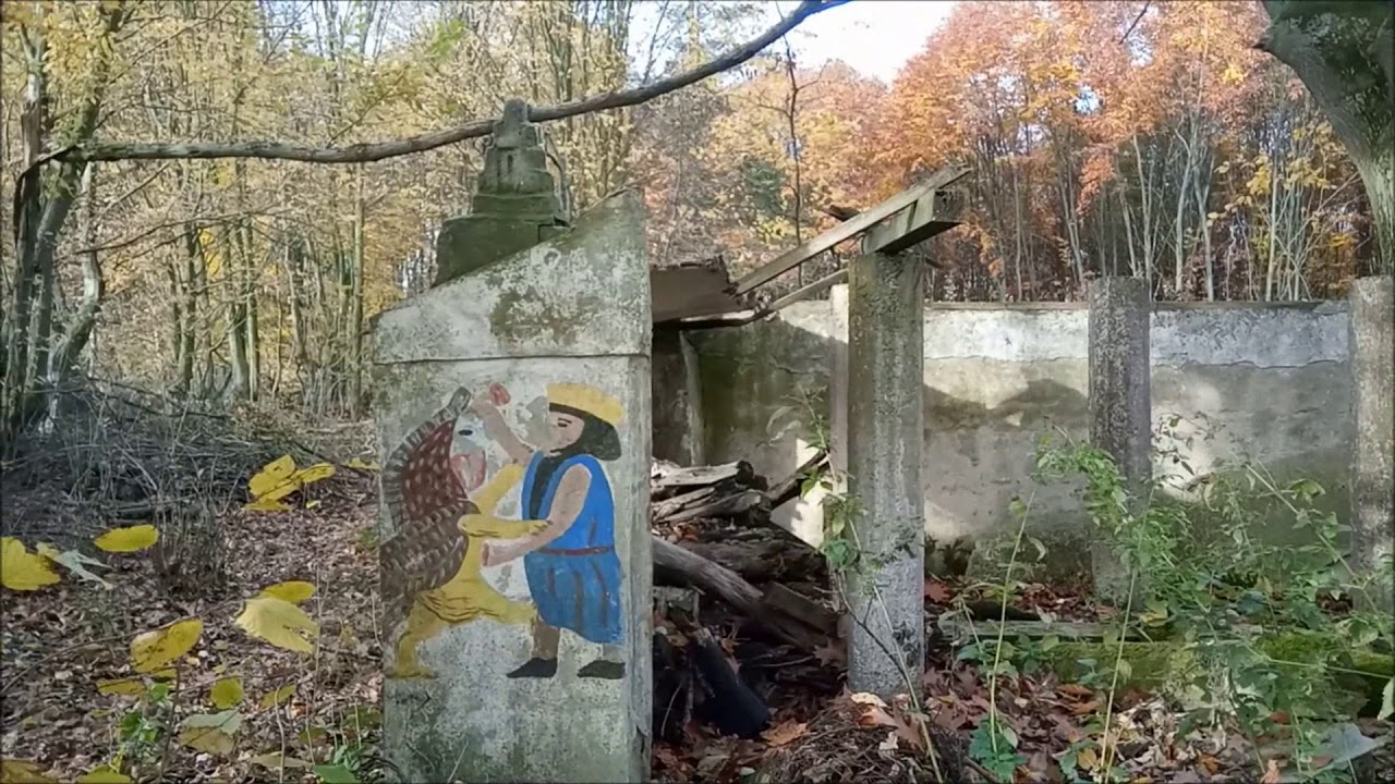 LOST PLACES Märchenwald Miniaturen Park seit 1981 verlassen rotten place urbex an der Weser
