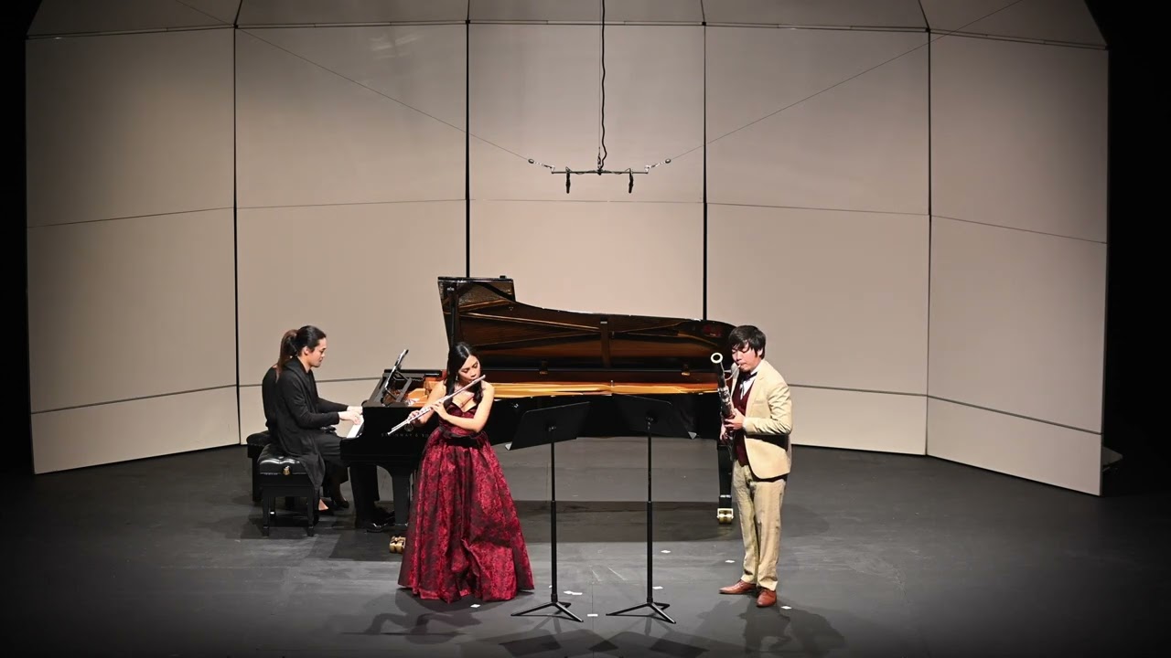 Piazzolla: Oblivion for flute, bassoon and piano
