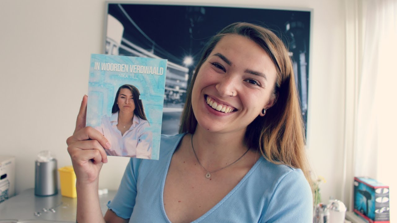 MIJN DICHTBUNDEL IS UIT!! - In woorden verdwaald