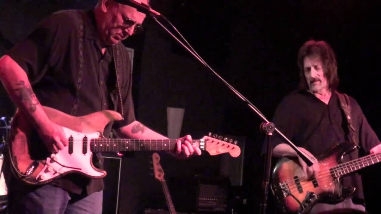 JIMMY THACKERY and The Drivers - 