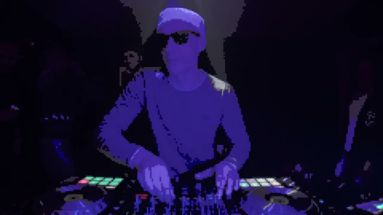 KRAMPUS - BEATCRACK ( electro / breakbeat / modern / acid )