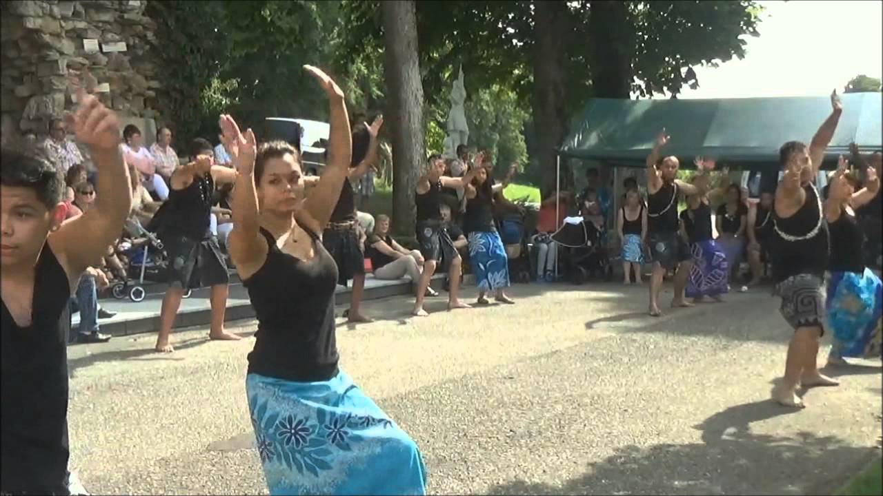 te vaka dancing tamatoa music
