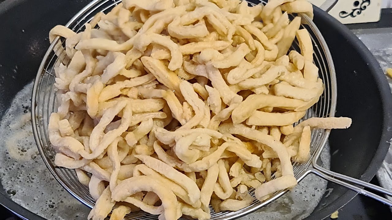 ВЛОГМАС 2022. ДЕНЬ 4. Настоящие слоеные чипсы из Ганы //@Imelda's Kitchen Papabi