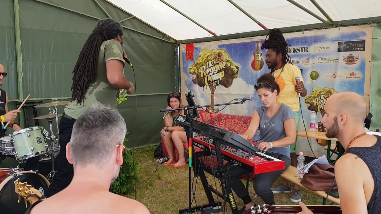 Teacha Dee and Perfect Giddimani - Positive Energy - Unplugged Rehearsal - (Budapest Riddim Band)
