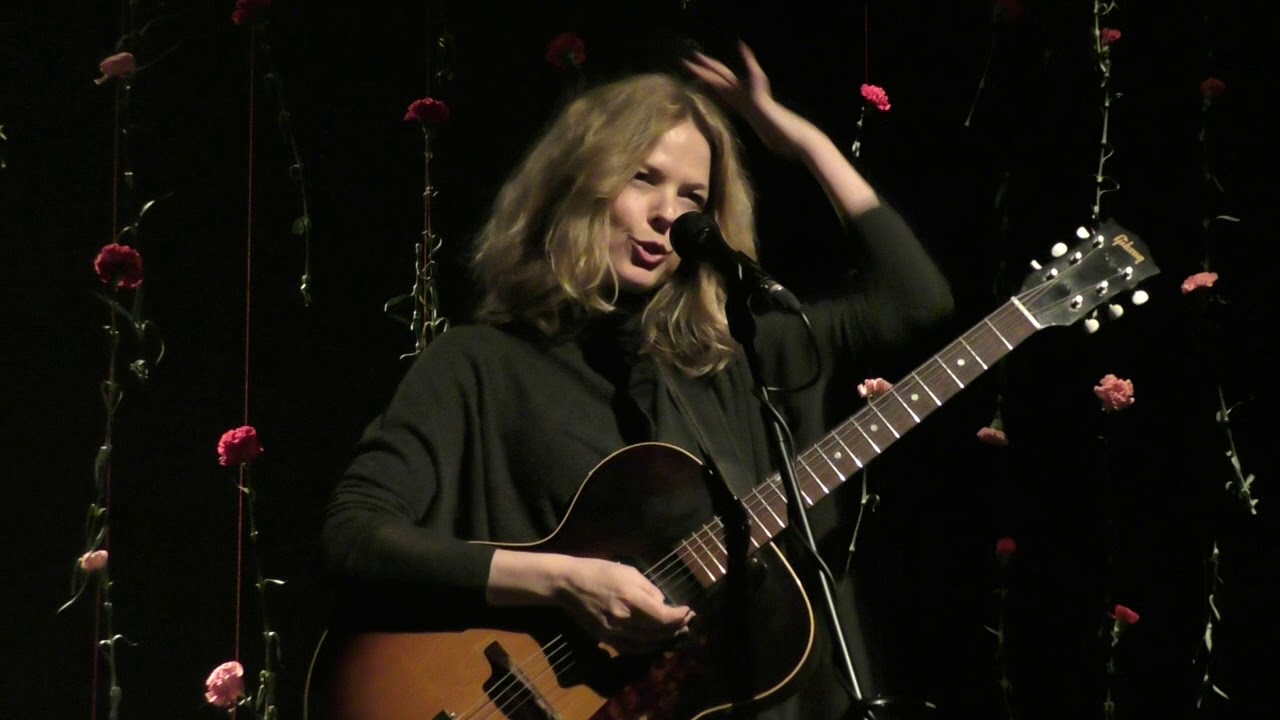 CHARLA -CONCIERTO CHRISTINA ROSENVINGE III