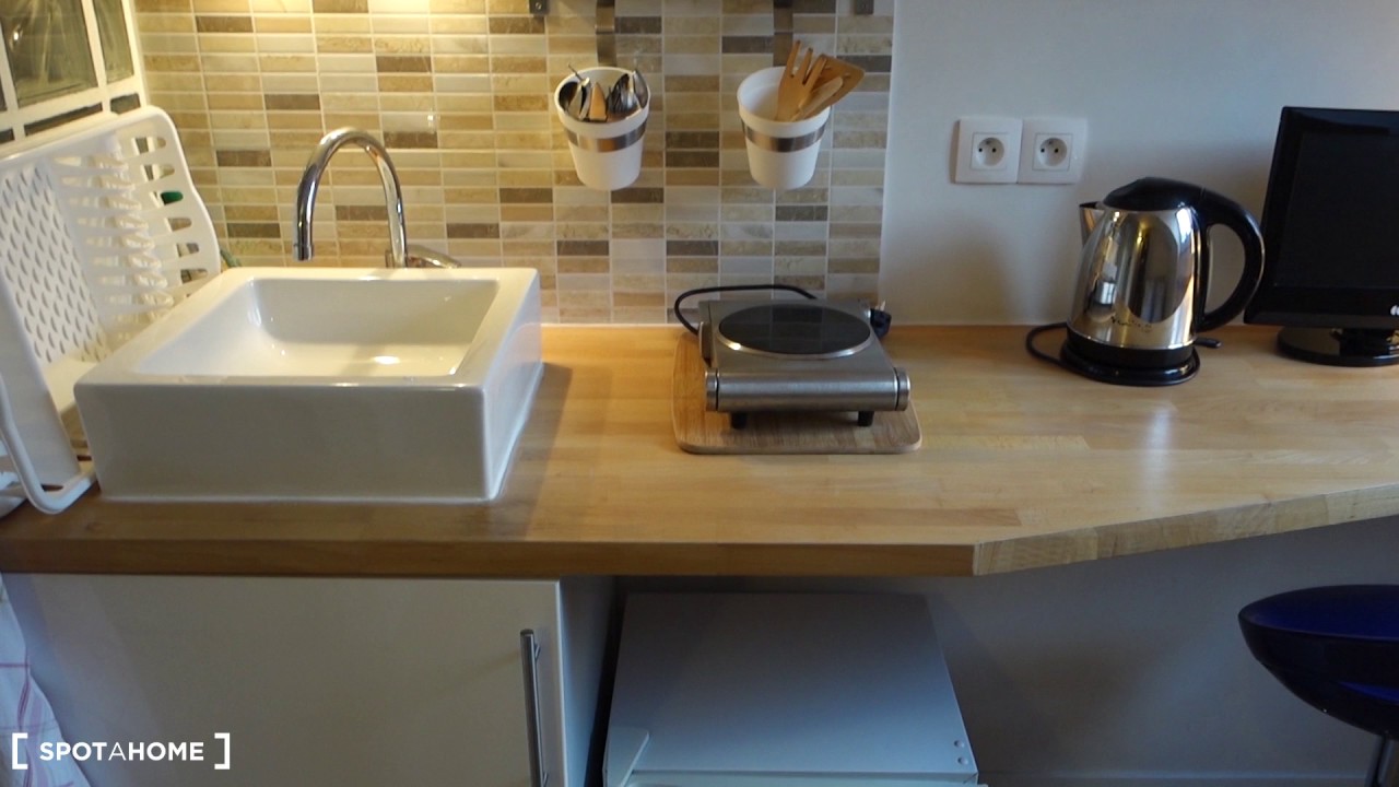 Affordable studio apartment for rent in 17th arrondissement of Paris - Spotahome (ref 121646)