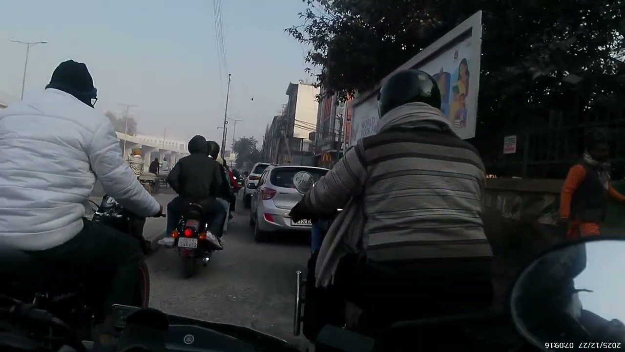 Winter Ki Thand Mae Collage Ka First Day🥶😭  | Moto Vlog