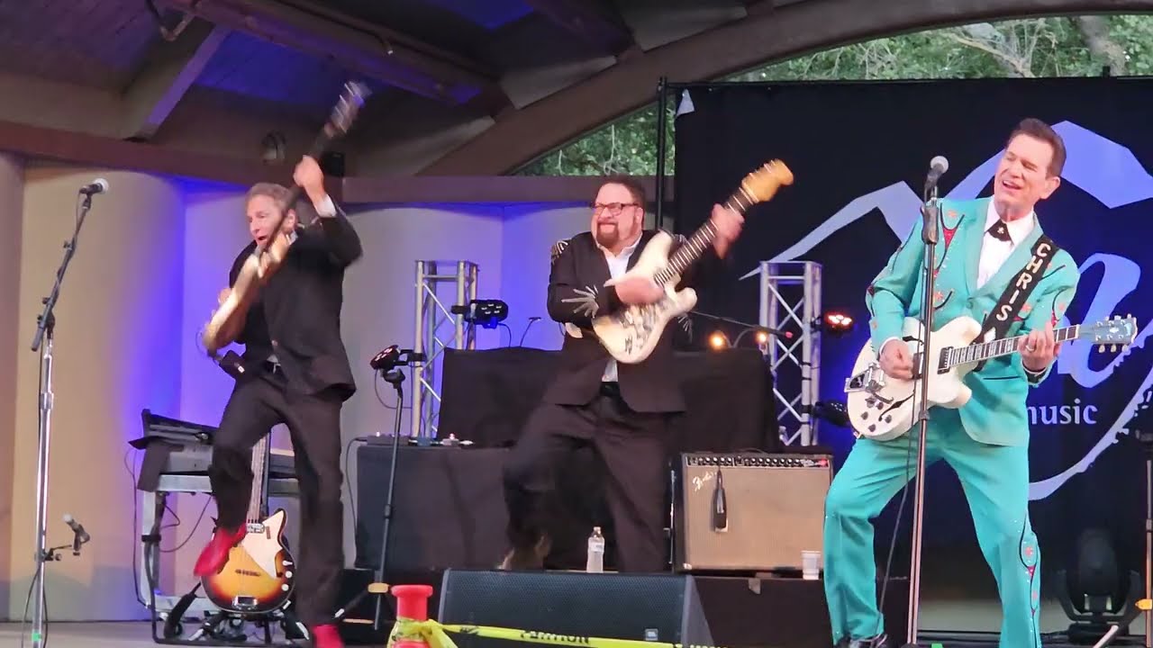 Chris Isaak - I Want Your Love - Libbey Bowl - Ojai, CA August 6, 2023