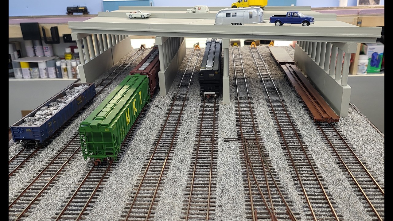 K&W HO Scale Model Railroad, Construction Update #41 -  Track weathering/ballast work, bridge done!