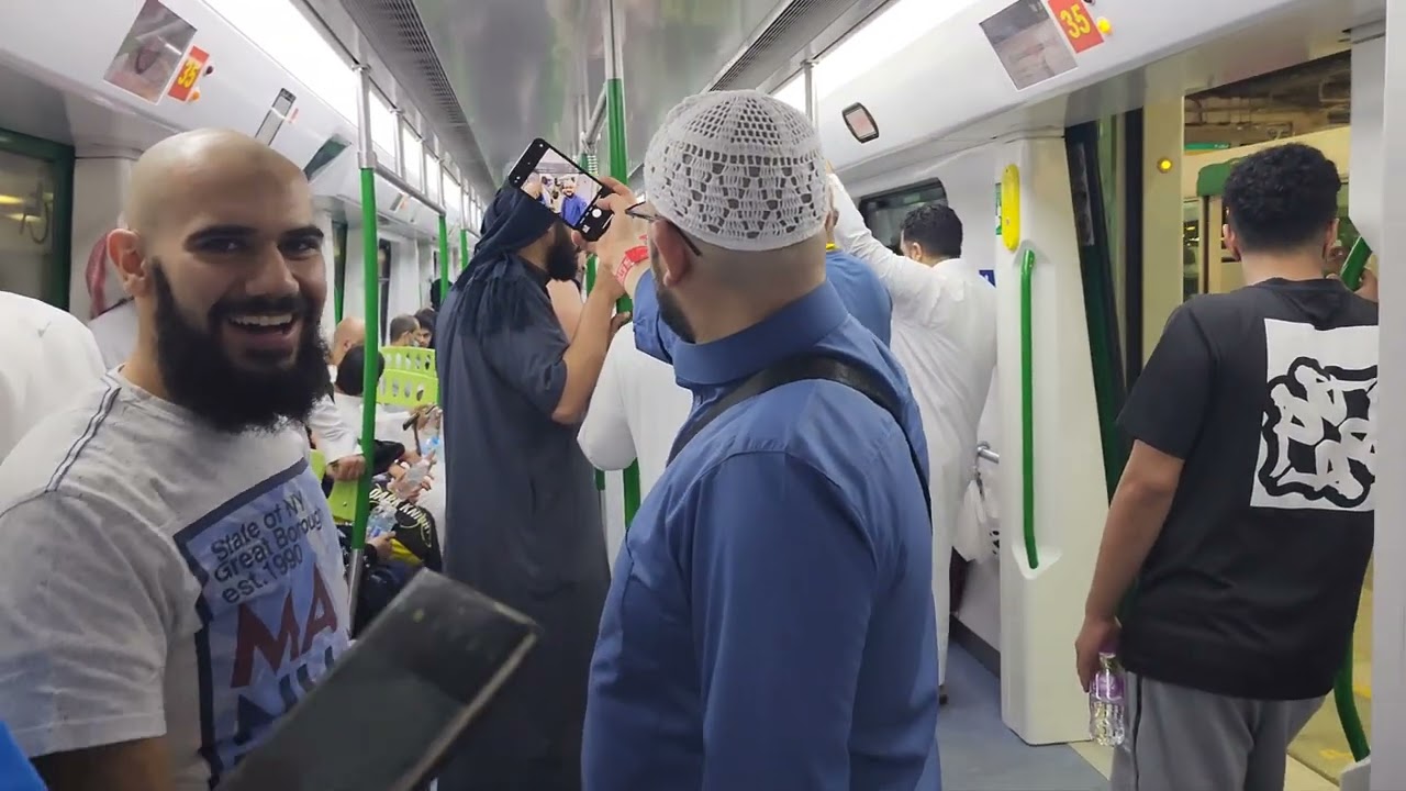 المبيت في منى الليلة الأولى من ليالي التشريق ركبنا في قطار المشاعر 😬✌️🚋