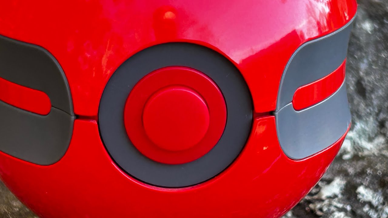 CHERISH BALL Pokemon Pokeball Die-Cast Life-Size Replica by The Wand Company UNBOXING & REVIEW