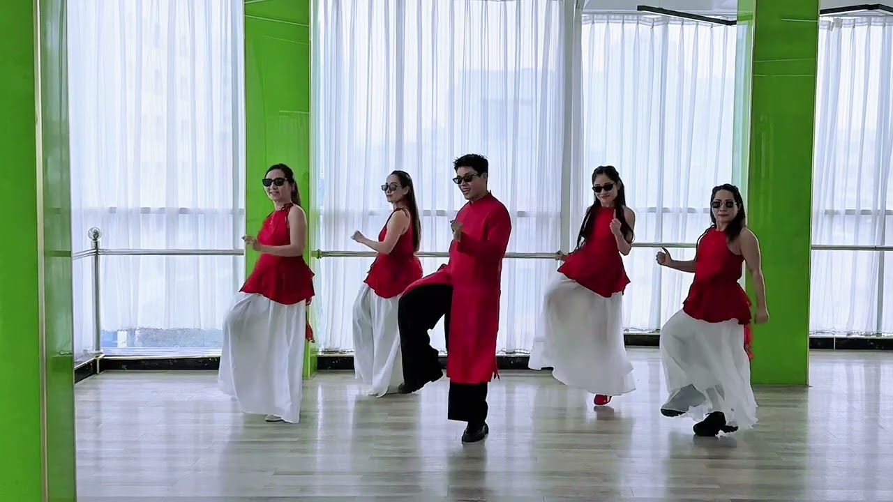 Vạn Sự Như Ý - Dance Freestyle 