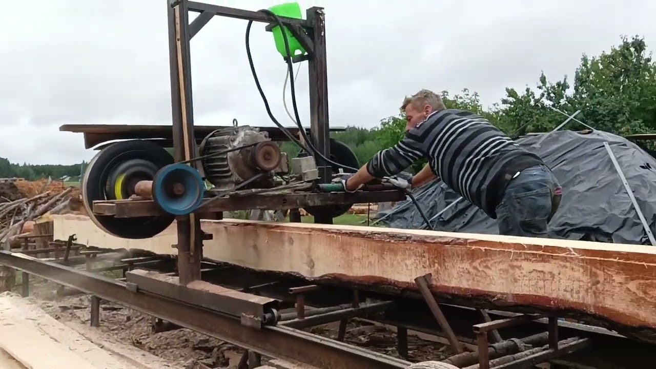 Trak Samor&oacute;bka Cięcie desek. 2023
