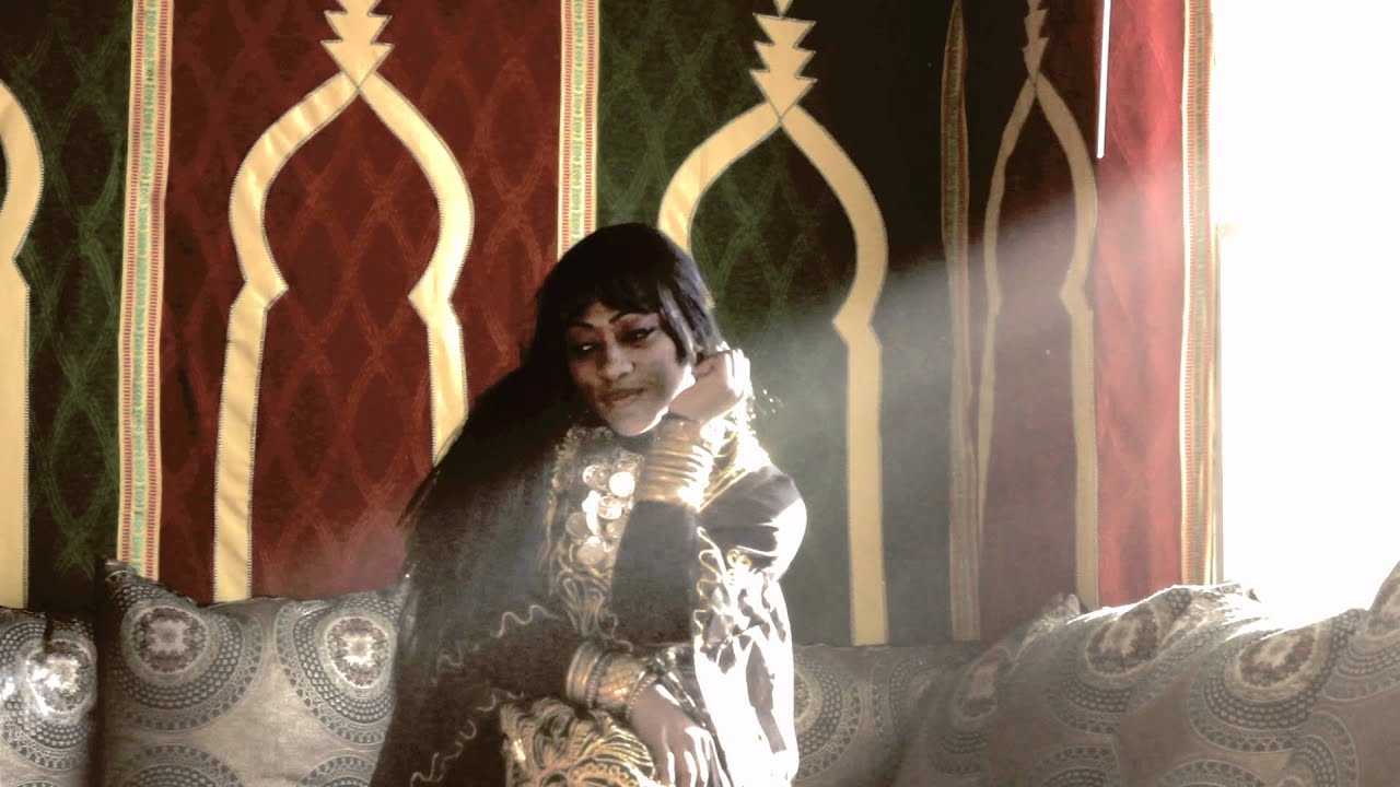 Khadijah  Performs 
