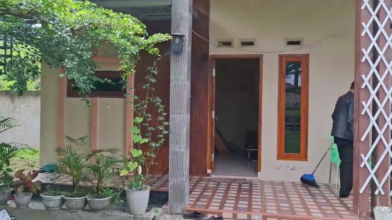 Di jual rumah vila murah luas tanah 400 mer surat SHM 