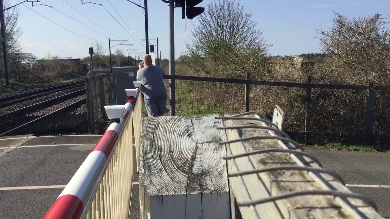 Lucker Level Crossing (Northumberland) Saturday 21.04.2018