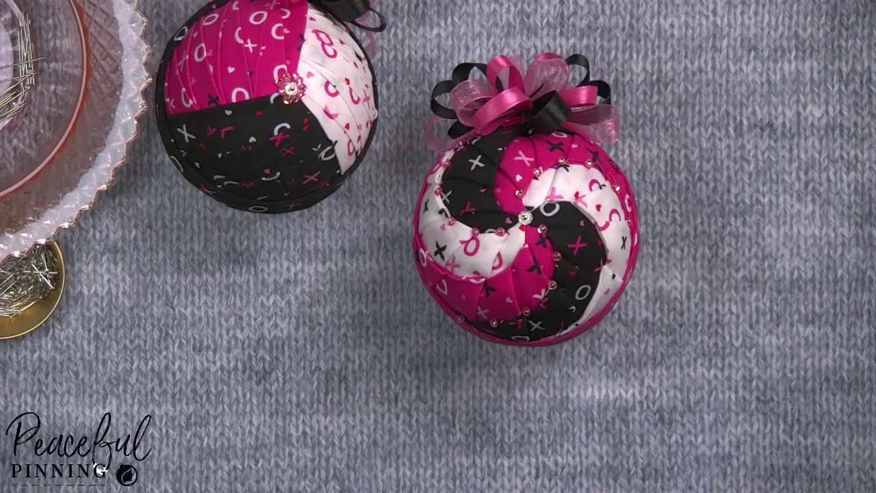 Peaceful Pinning Live #52 | 'Quilted' Pinwheel no-sew ornament for Valentine's Day