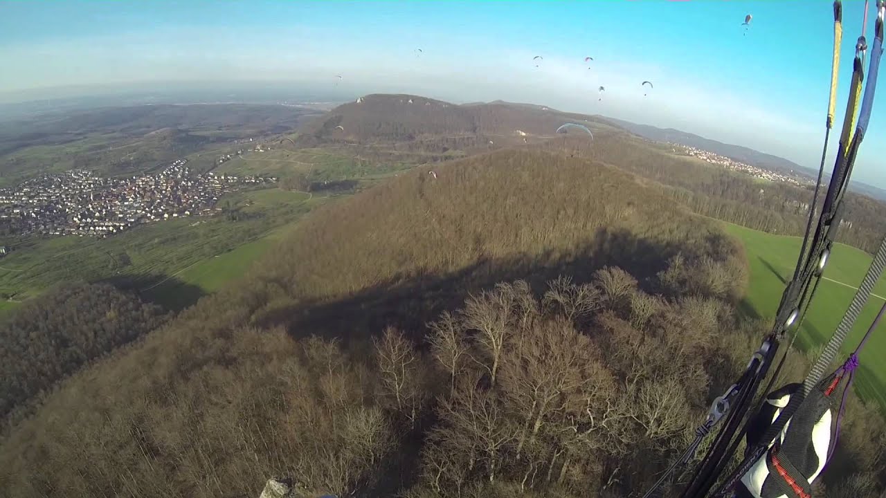 Gleitschirmfliegen Neuffen im März Startplatz Nord Burg Hohenneuffen Beuren Paragliding