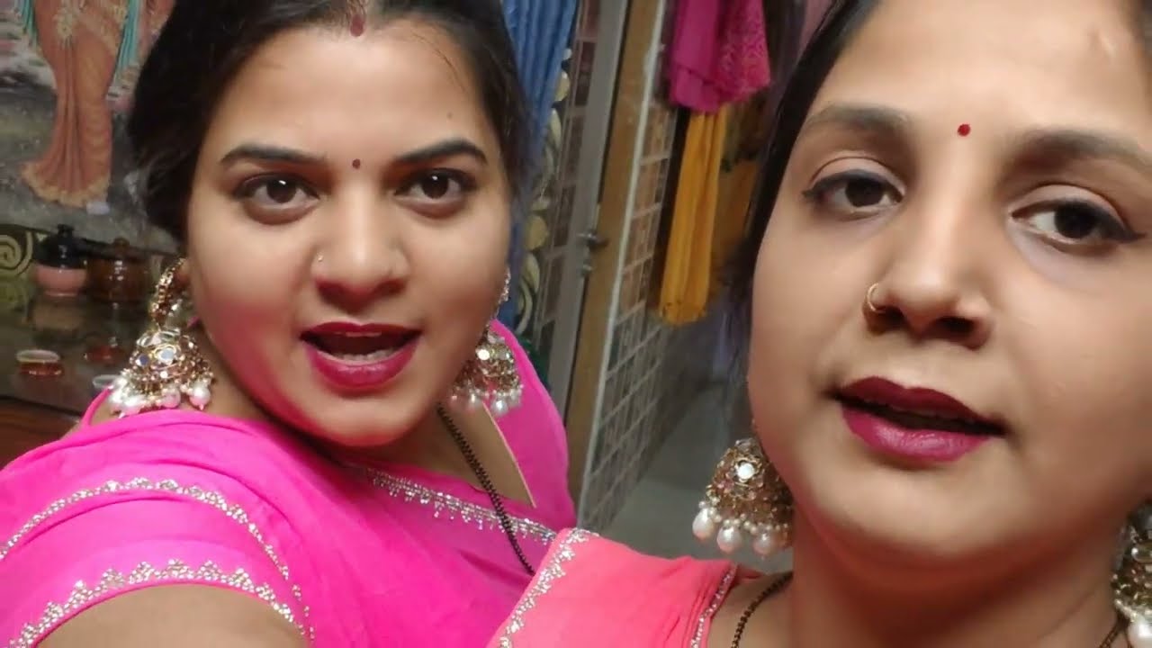 #डेलीवलॉग#शिवरात्रि की मेहंदी#बर्थडे पार्टी में जाने के लिए हम दोनों मेकअप के कुछ तरीके से......