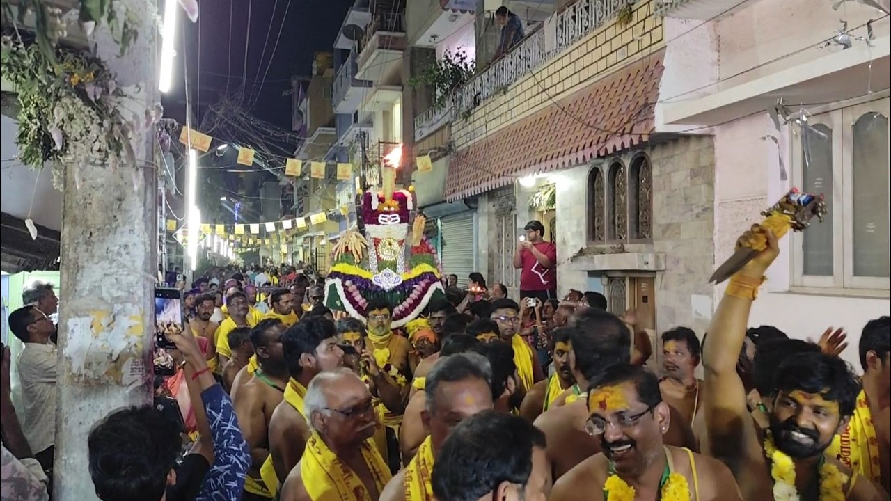 சேலம் அரிசிப்பாளையம்  ஸ்ரீ இராமலிங்க சௌடேஸ்வரி அம்மன் திருவிழா மஹா ஜோதி - 2026