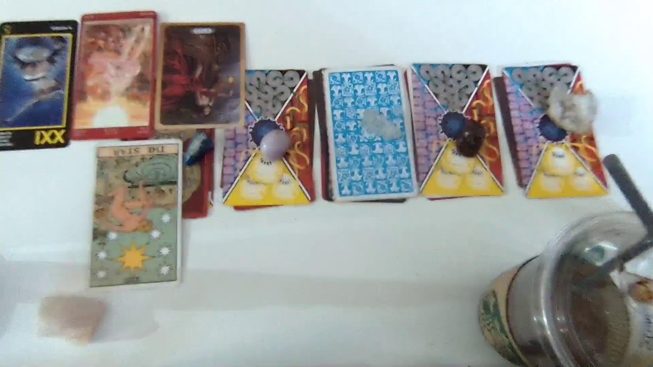 Everythings about your future spouse - Pick A Card ✨ Tarot Reading ✨