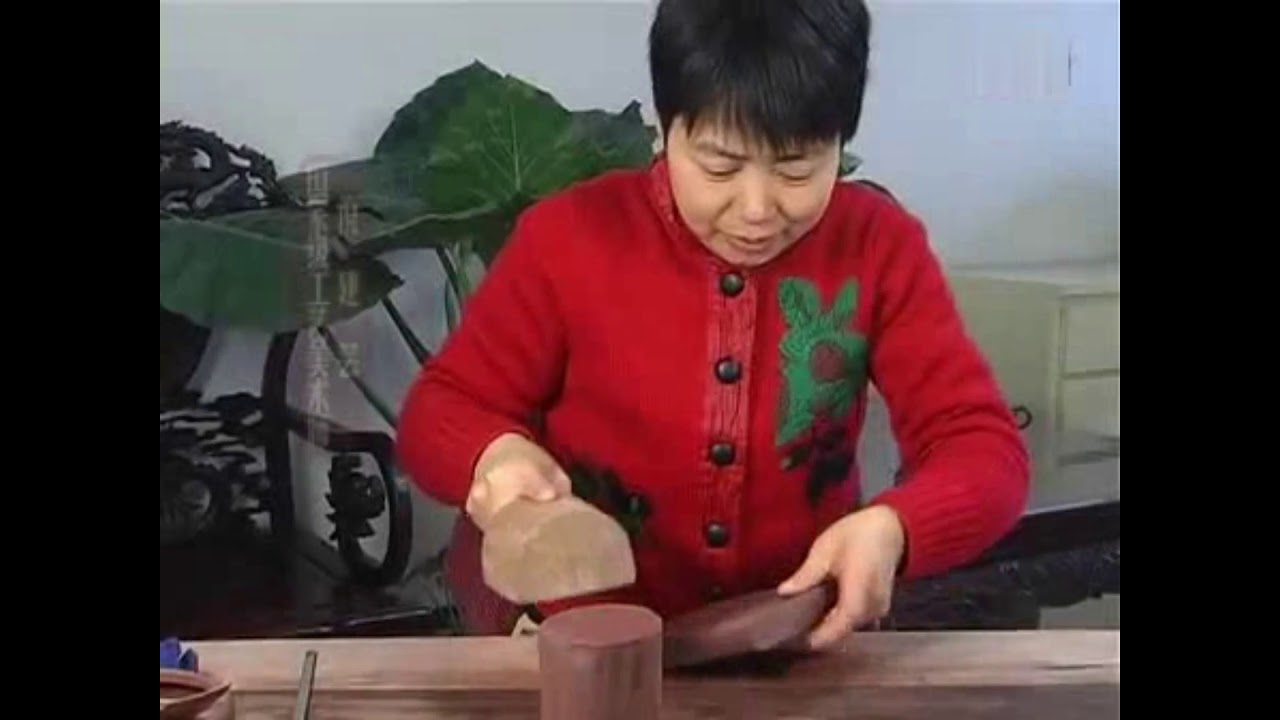第24集：紫砂老艺人纯手工紫砂壶花器“风卷葵”制作全过程