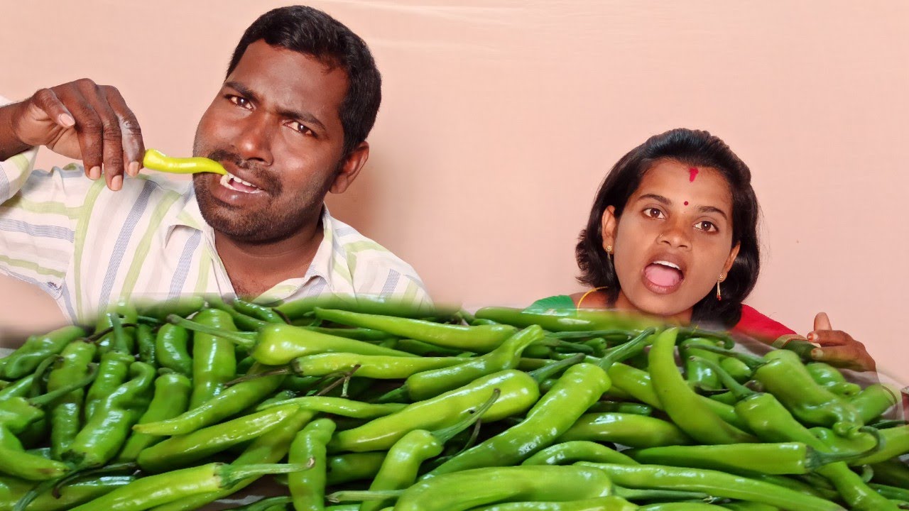 GREEN CHILLI eating challenge