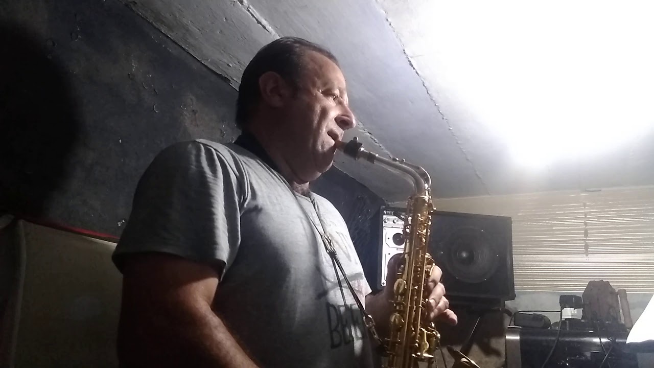 Hino 253 CCB sax alto no soprano