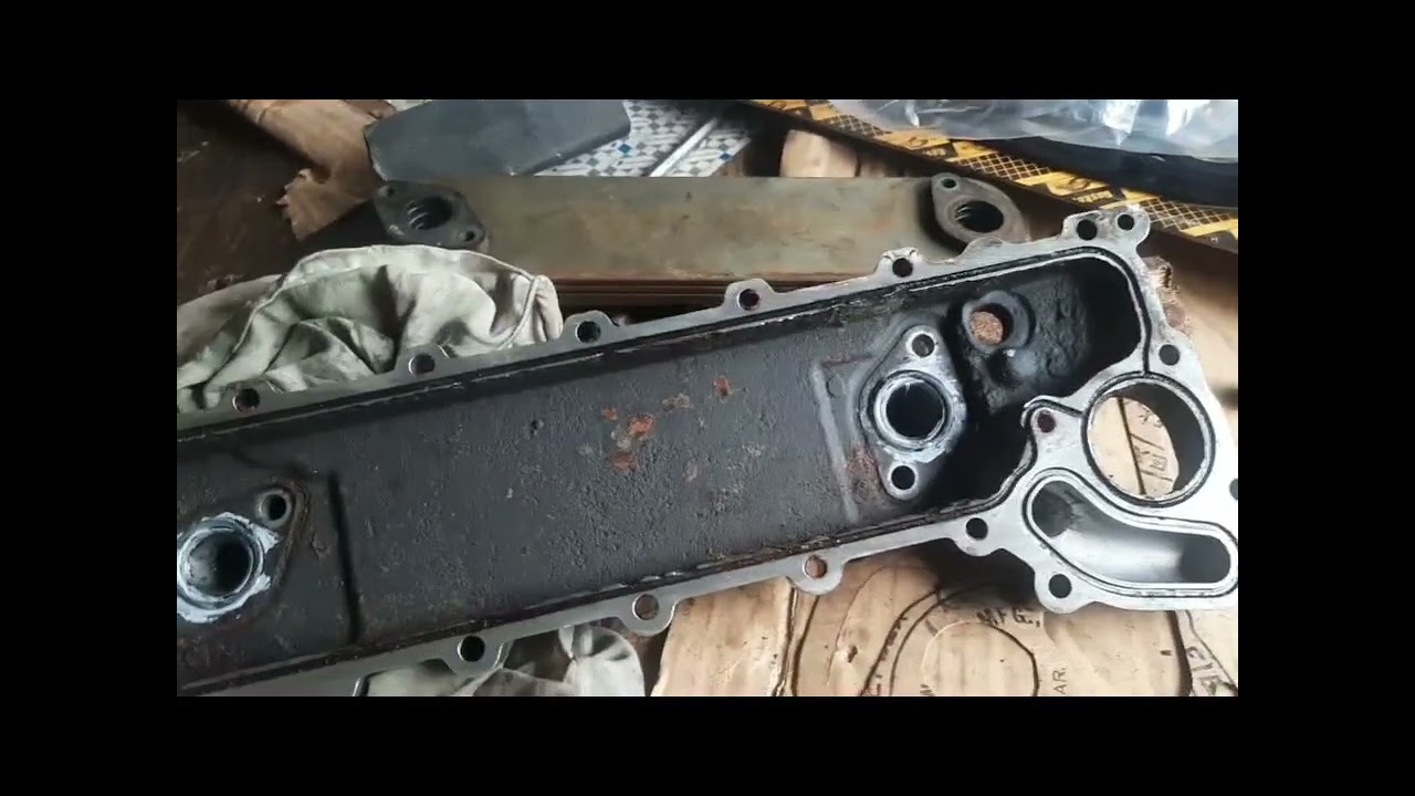 BAKIT NAGHALO ANG TUBIG AT OIL SA RADIATOR