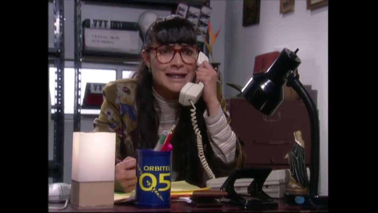 Betty es interrogada por Terramoda | Yo soy Betty, la fea