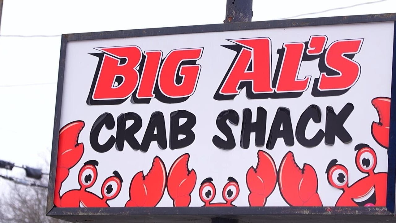 Nixa, MO. restaurant to reopen later this month after trailer crash