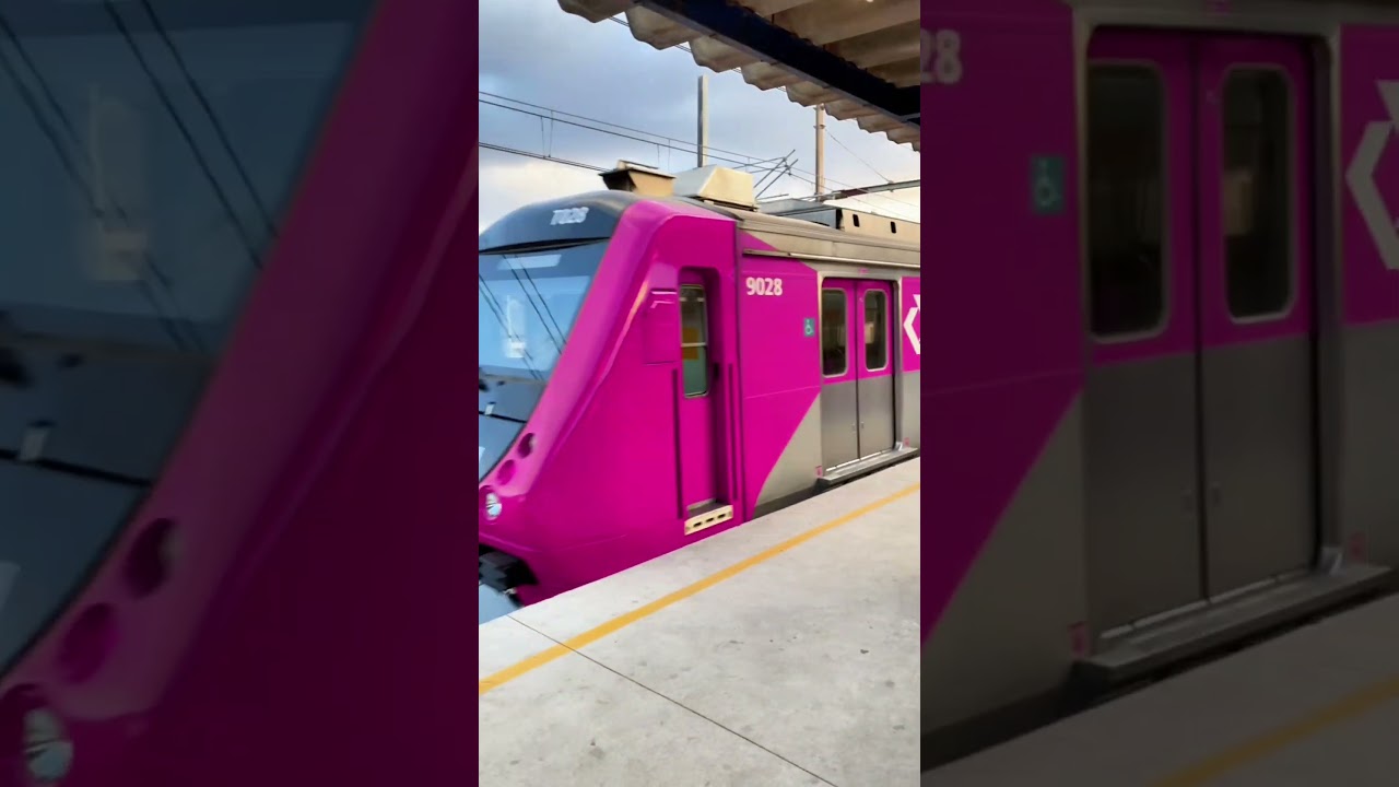 💖 Hi, Barbie! J&aacute; separou seu look rosa? 💖
