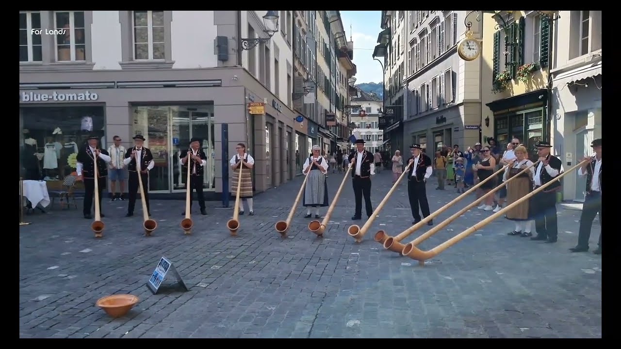 Alphorn - a Swiss national symbol in Lucerne 🇨🇭