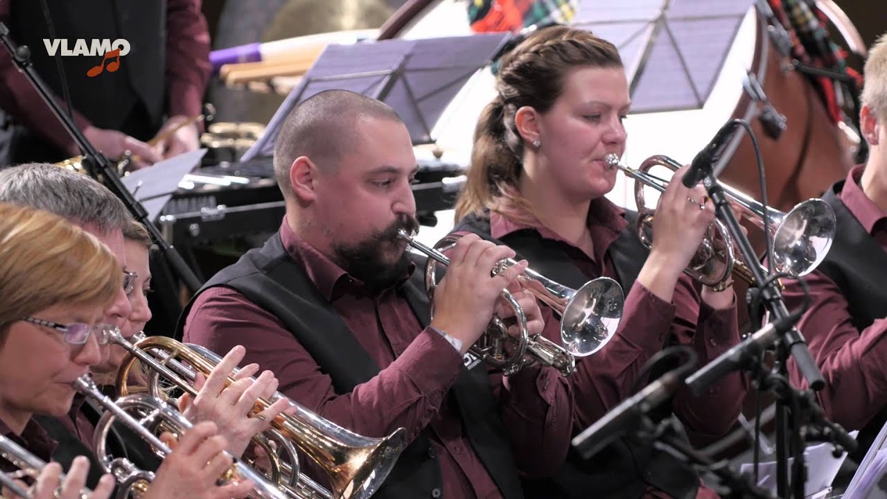 Trance - Thomas Doss door Brassband Buizingen