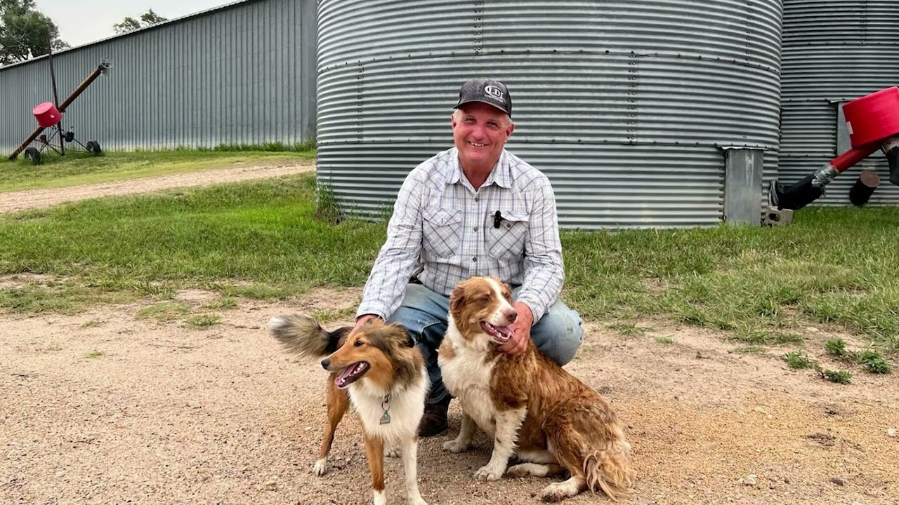 Regeneratively Grown Flour from Kansas Wheat Farmers | Meet Farmer Direct Foods